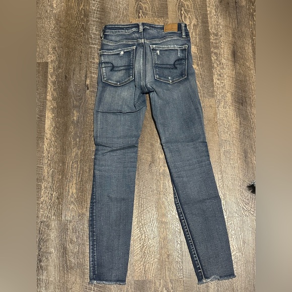 Ripped American eagle jeans - Picture 3 of 3